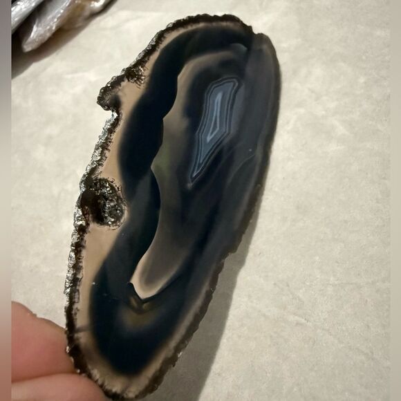 Polished Black Agate Slice – Natural Stone for Display or Crafts - Picture 10 of 16